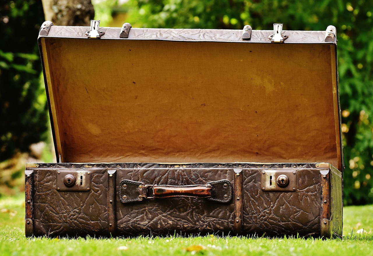 The Sock as a Travel Companion: What Mismatched Socks Teach You About Packing Light